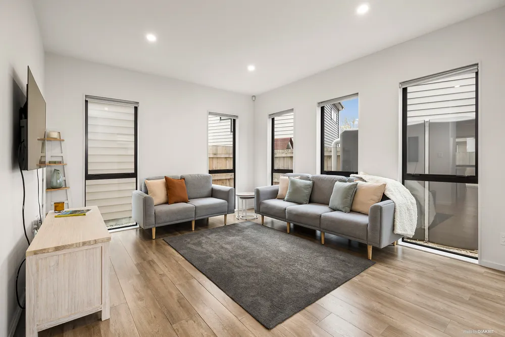 Photos of 11B Sloane Street