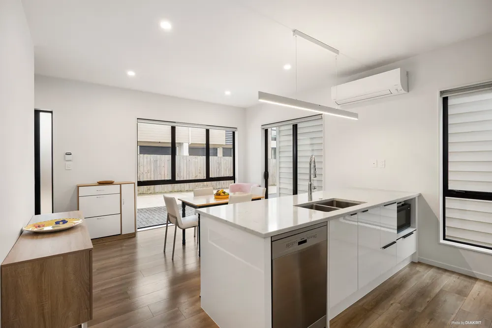 Photos of 11B Sloane Street