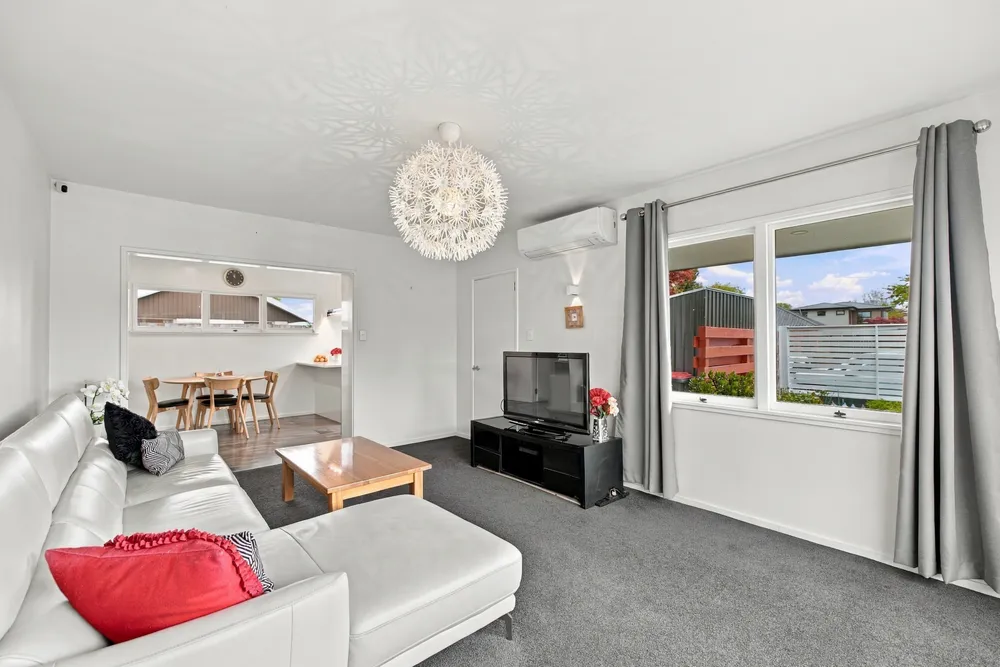 Photos of 1/212 Waimairi Road