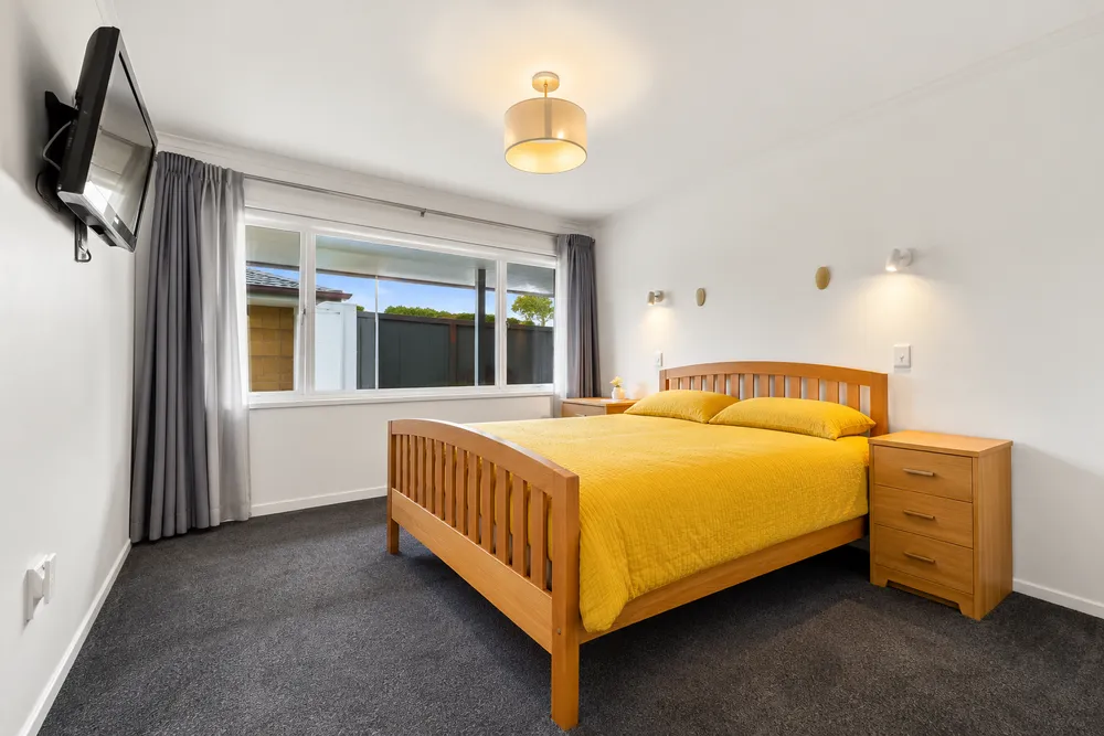 Photos of 1/212 Waimairi Road
