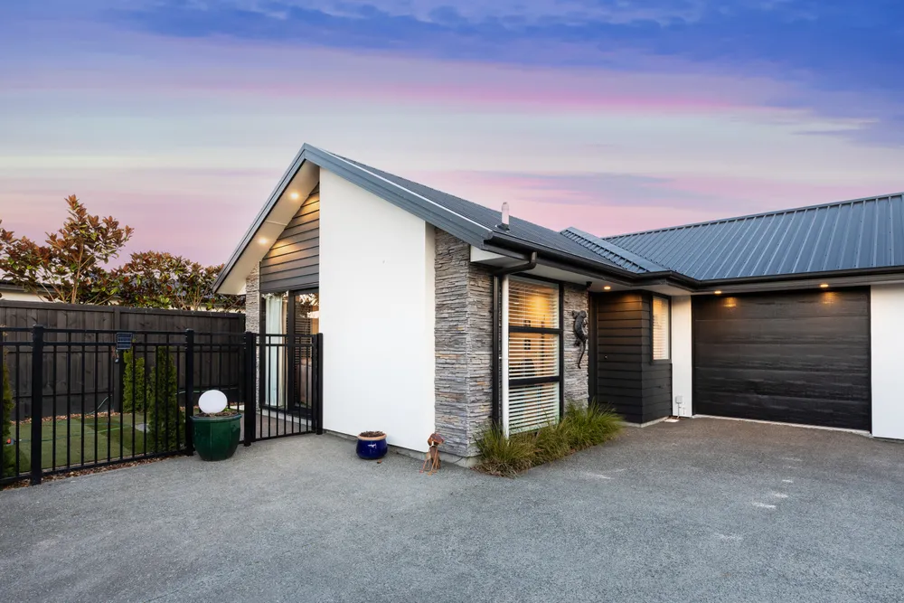 Photos of 1/212 Waimairi Road