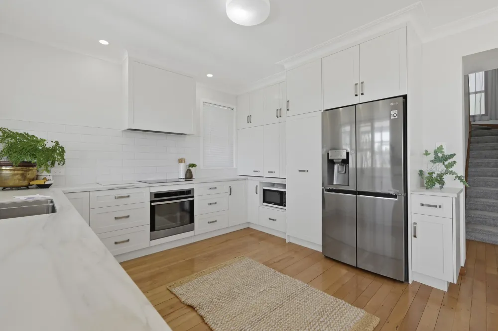 Photos of 107 Fourth Avenue