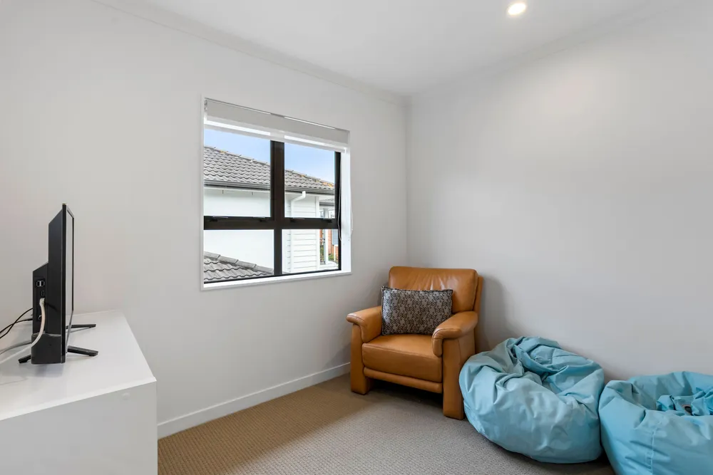Photos of 9 Wynne Gray Avenue