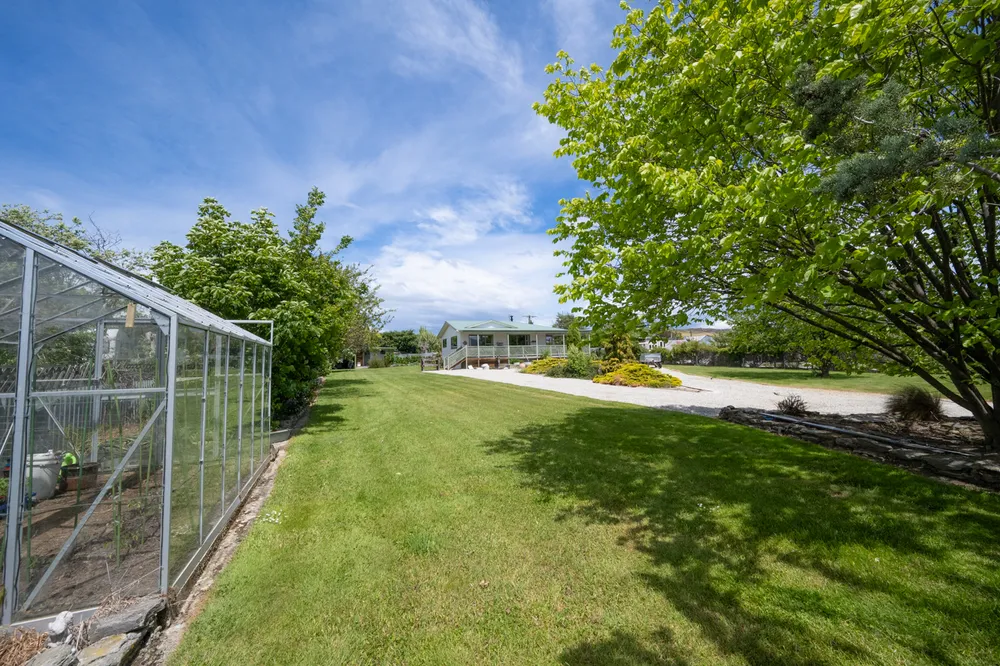 Photos of 9 Macdonald Street