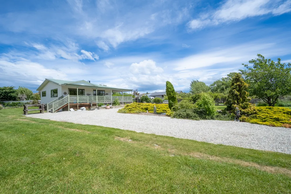 Photos of 9 Macdonald Street
