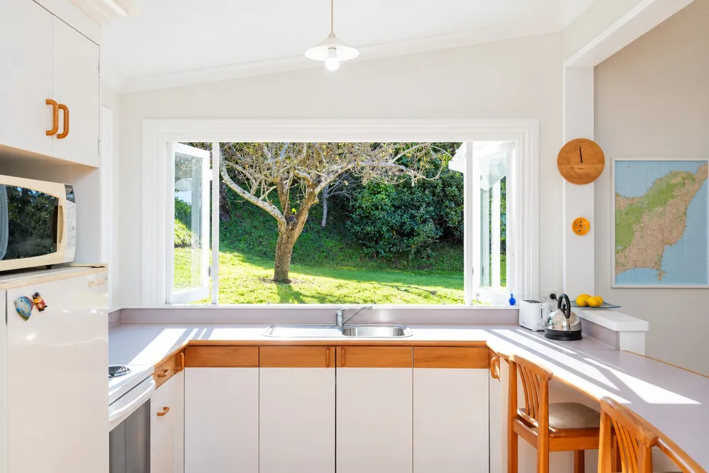 Photos of 165 Beach Road