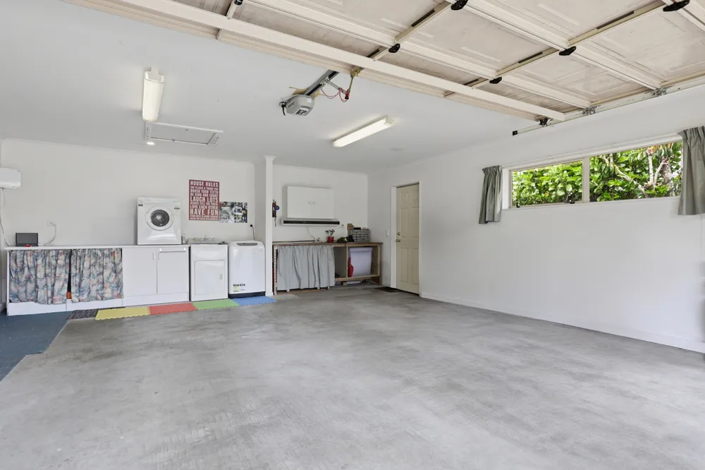 Photos of 17 Cellarmans Street