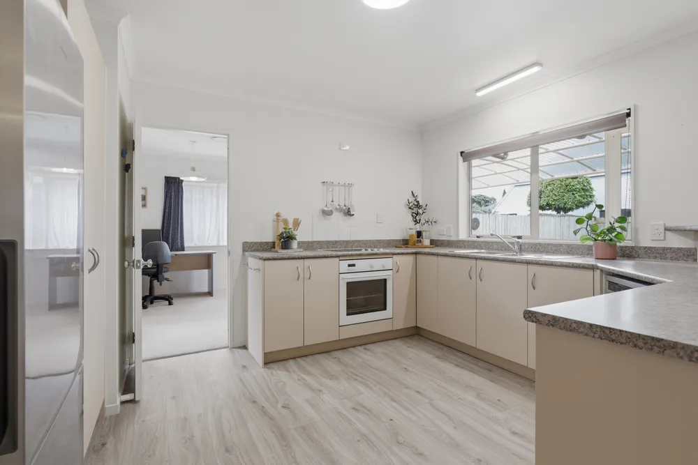 Photos of 17 Cellarmans Street