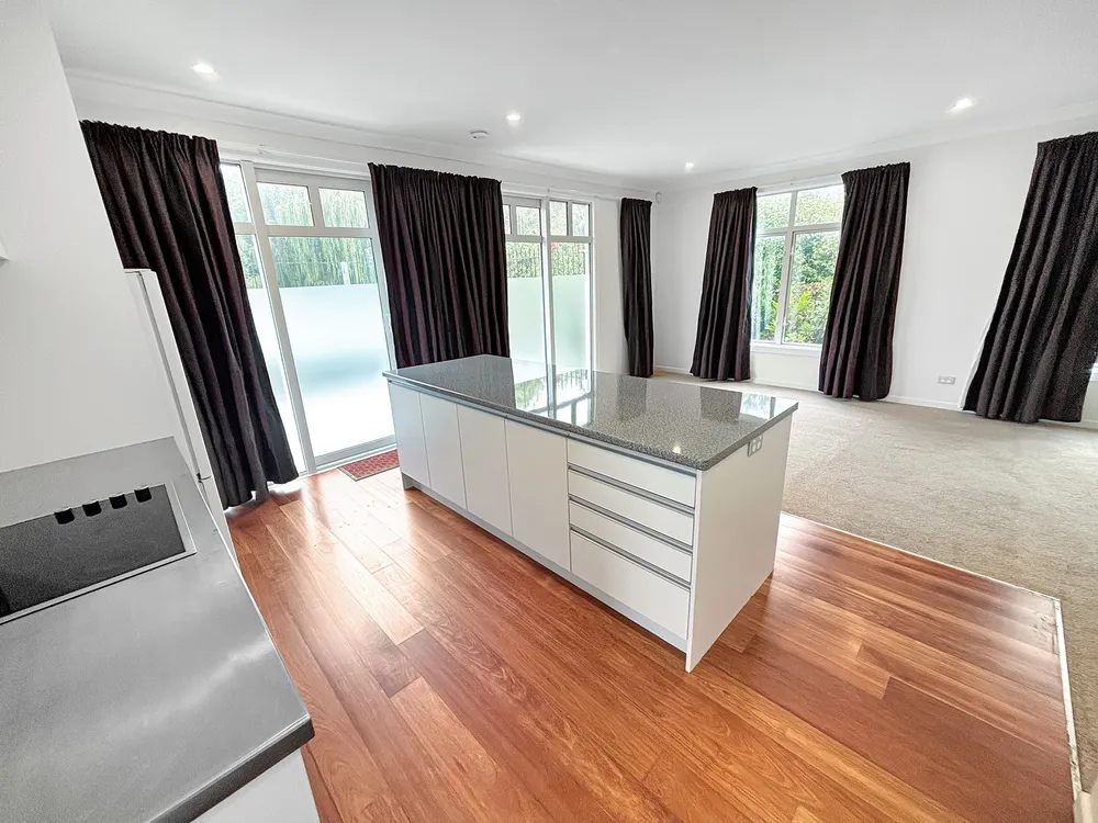 Photos of 120 Park Terrace