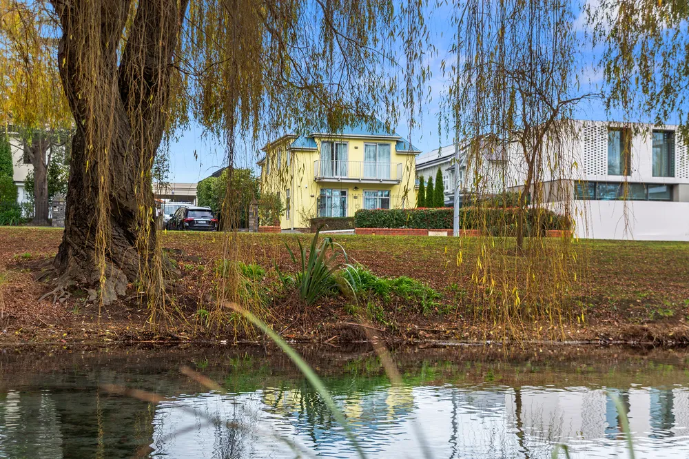 Photos of 120 Park Terrace