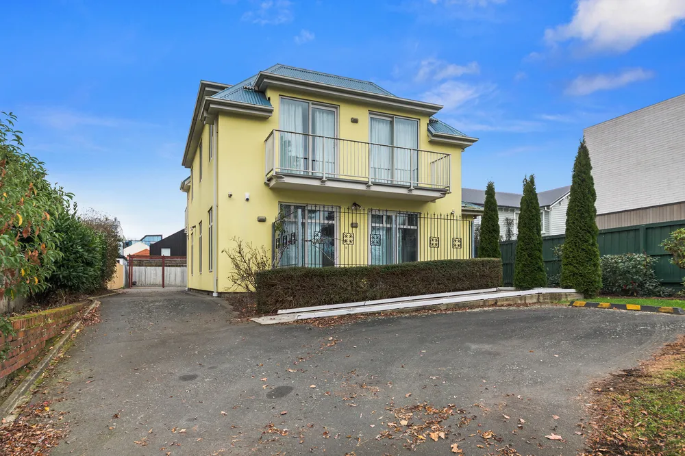 Photos of 120 Park Terrace