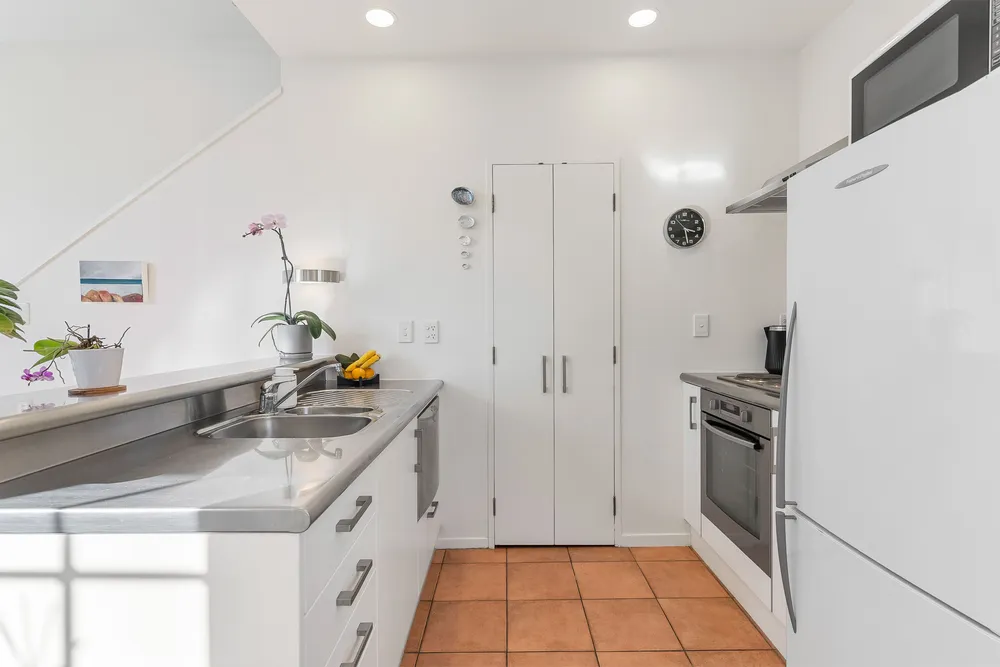 Photos of 7/3 Wallingford Street