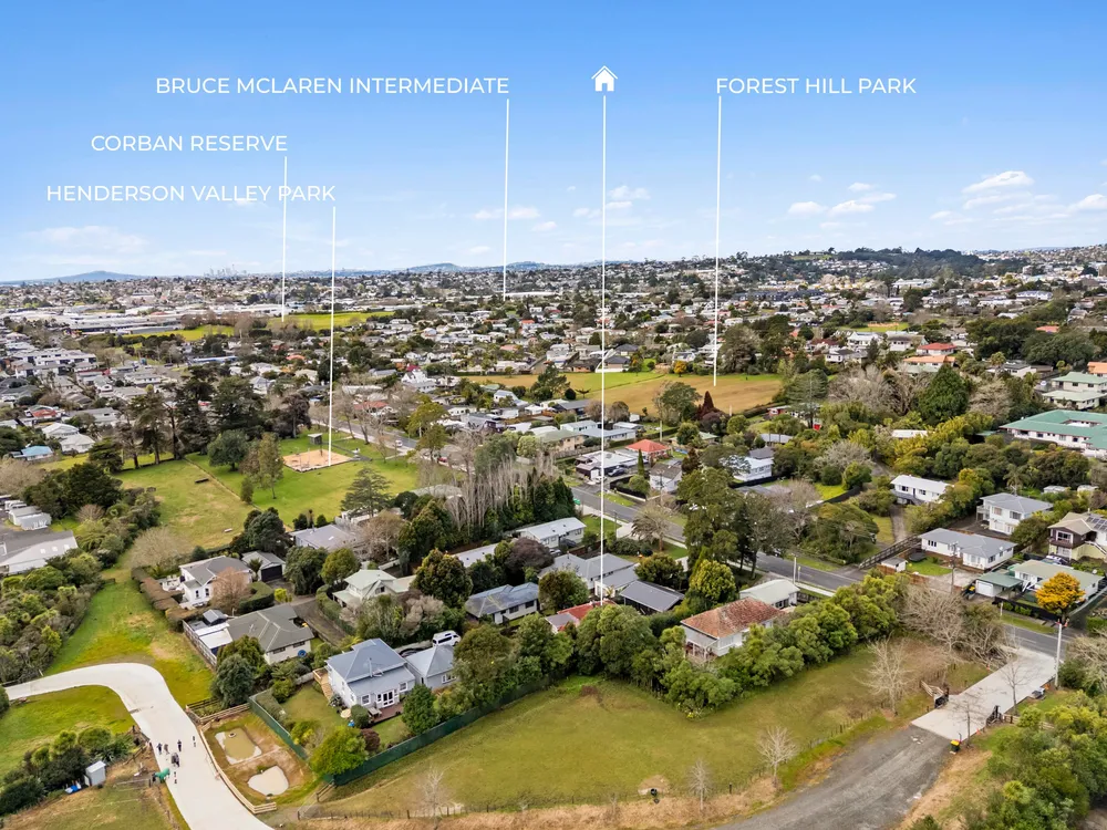 Photos of 209 Henderson Valley Road