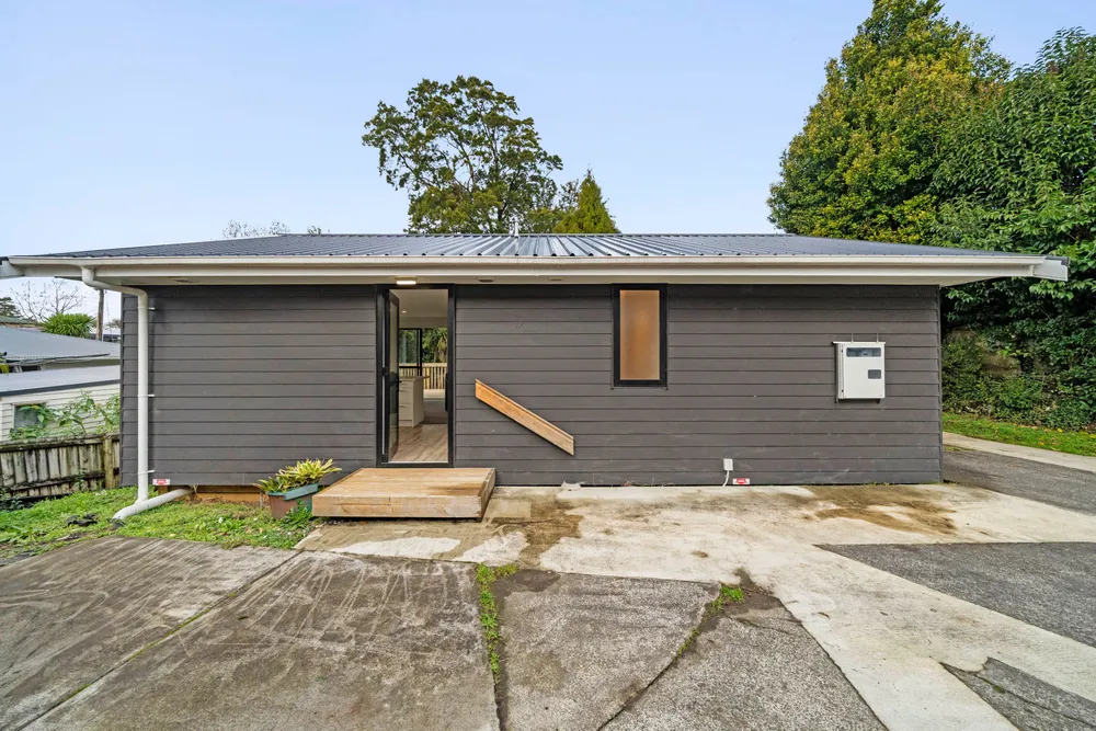 Photos of 209 Henderson Valley Road