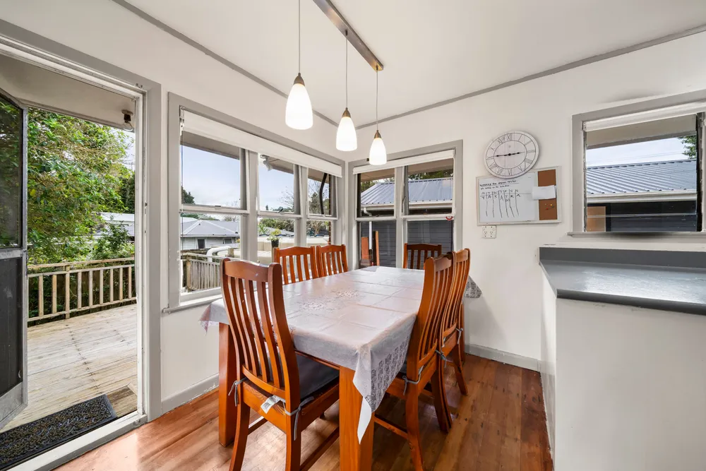 Photos of 209 Henderson Valley Road
