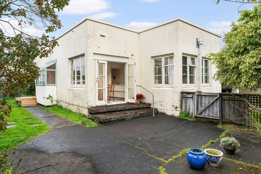 Photos of 1/1 Tokomaru Street
