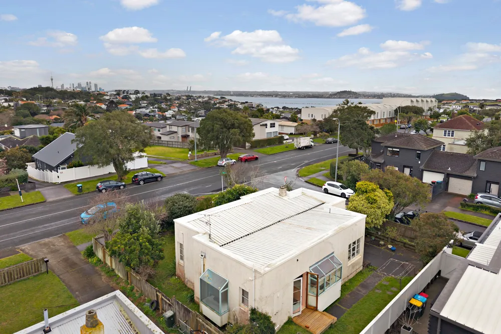 Photos of 1/1 Tokomaru Street