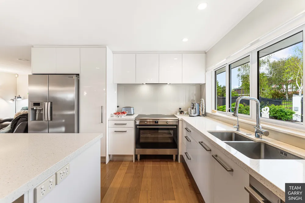 Photos of 8 Chica Place