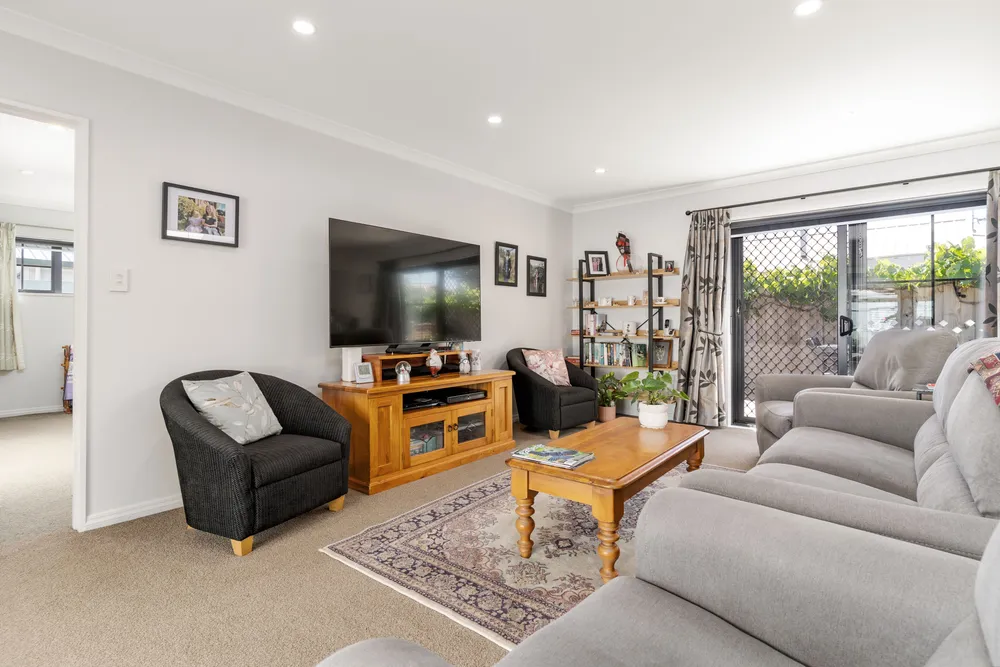 Photos of 17A Mahoe Street