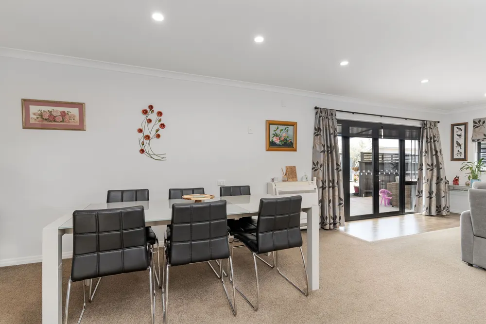Photos of 17A Mahoe Street