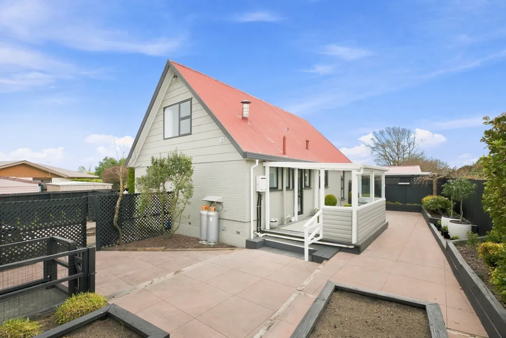Photos of 17B Kruse Place