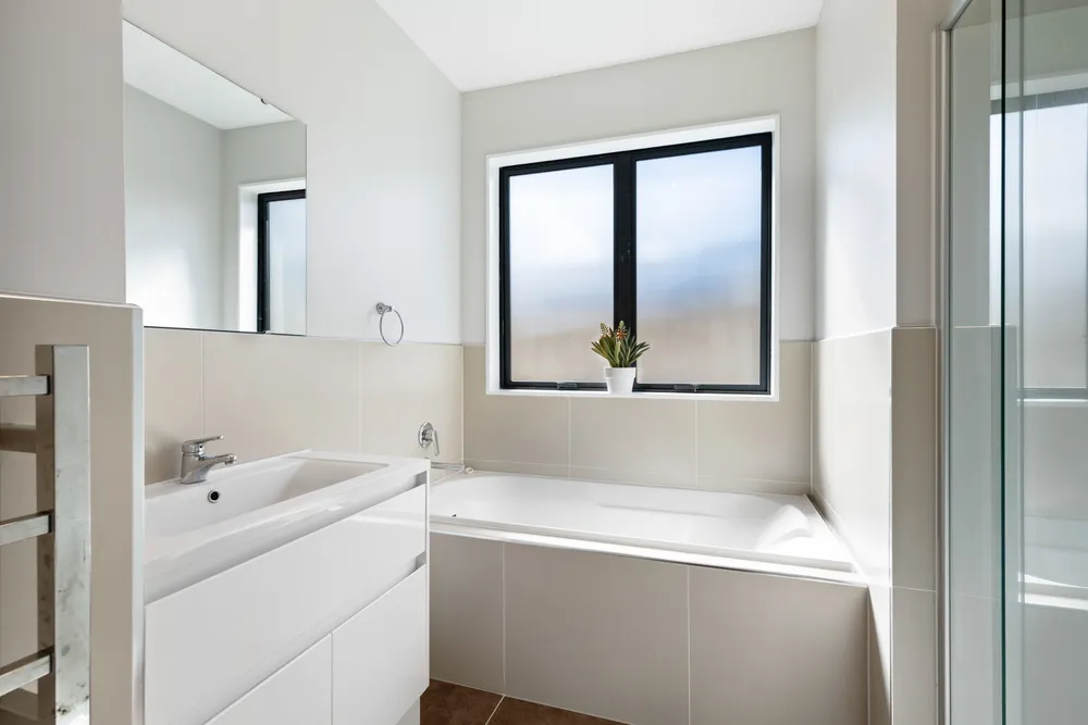Photos of 11 Soaring Bird Drive