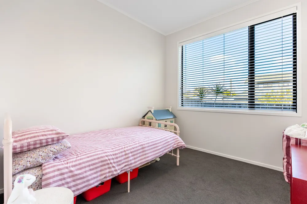 Photos of 196a Beach Haven Road