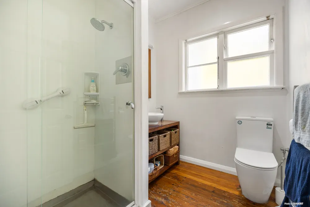Photos of 23 Te Arawa Street