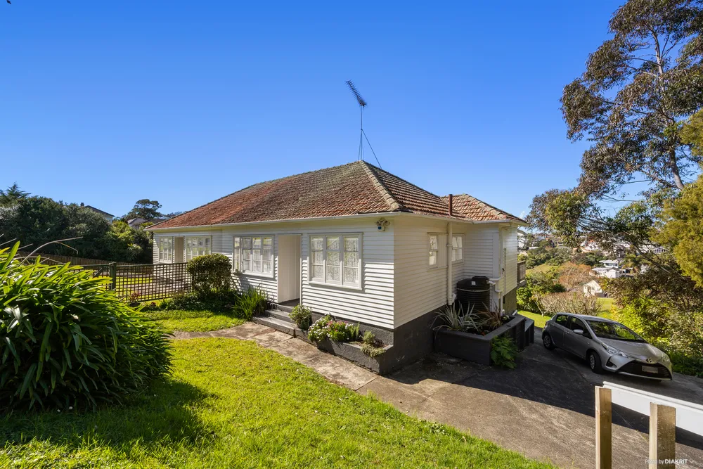Photos of 23 Te Arawa Street