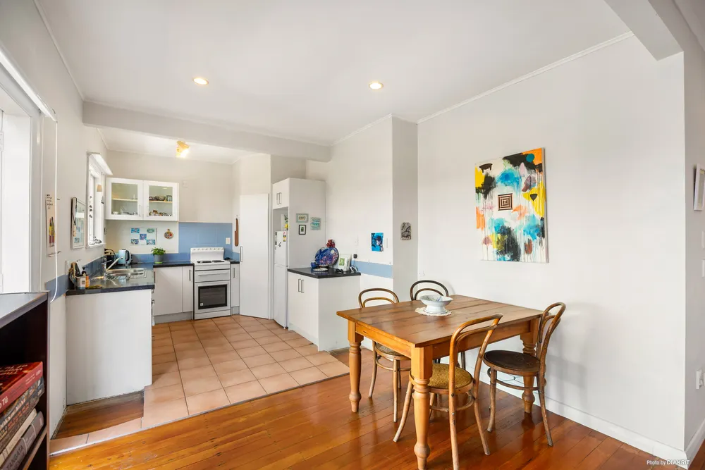 Photos of 23 Te Arawa Street