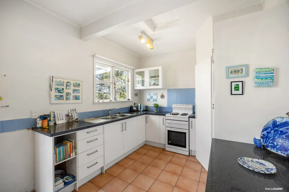Photos of 23 Te Arawa Street