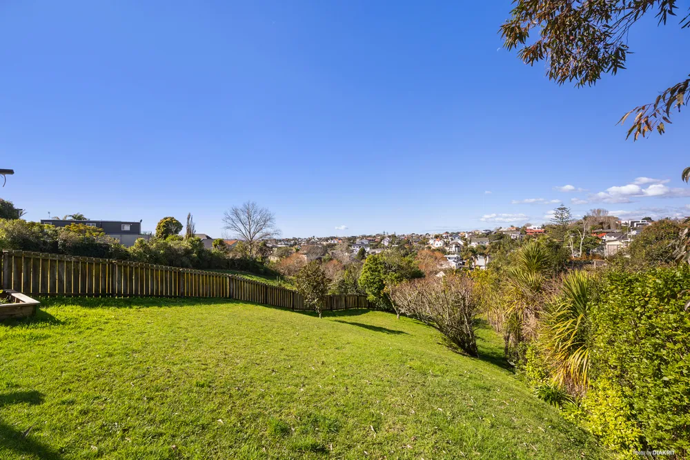 Photos of 23 Te Arawa Street