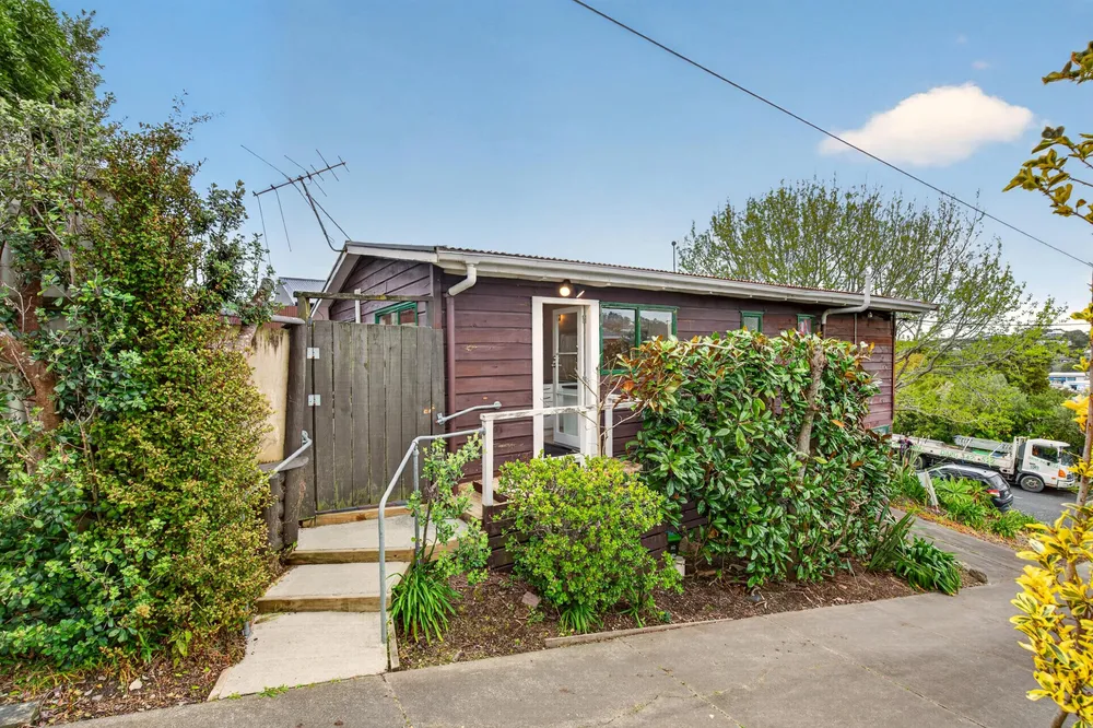 Photos of 14A Penton Road