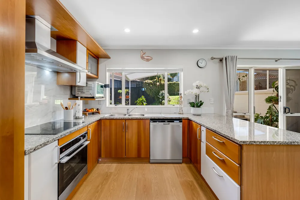 Photos of 11 Gillett Place