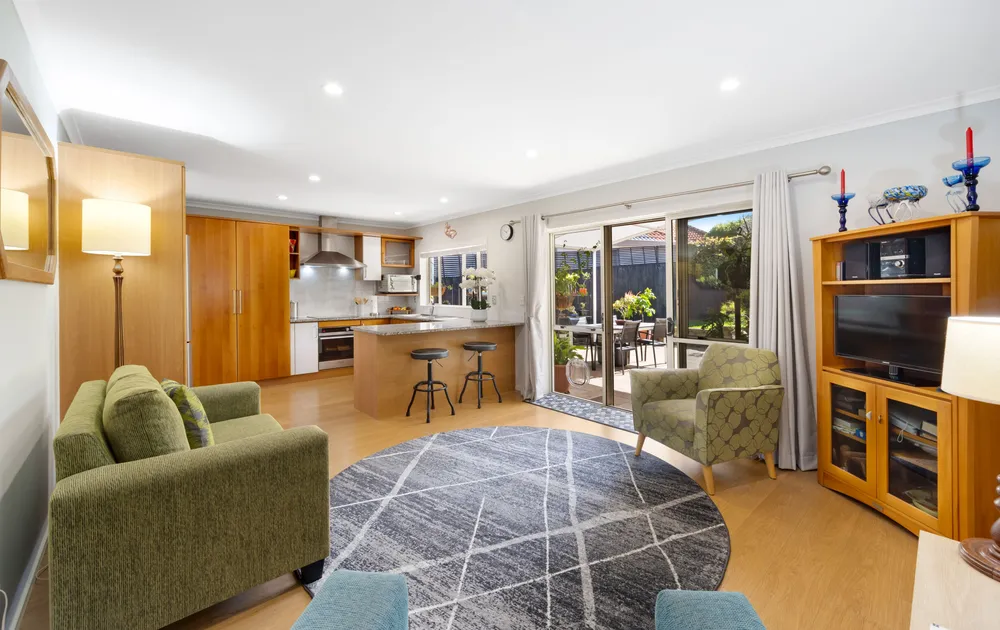Photos of 11 Gillett Place