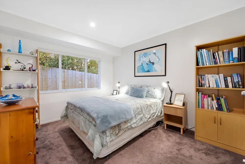 Photos of 11 Gillett Place