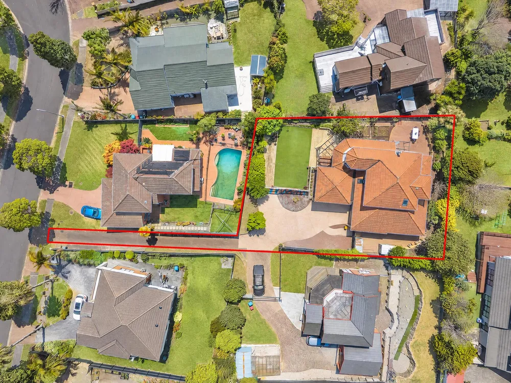Photos of 15 Kingshaven Close