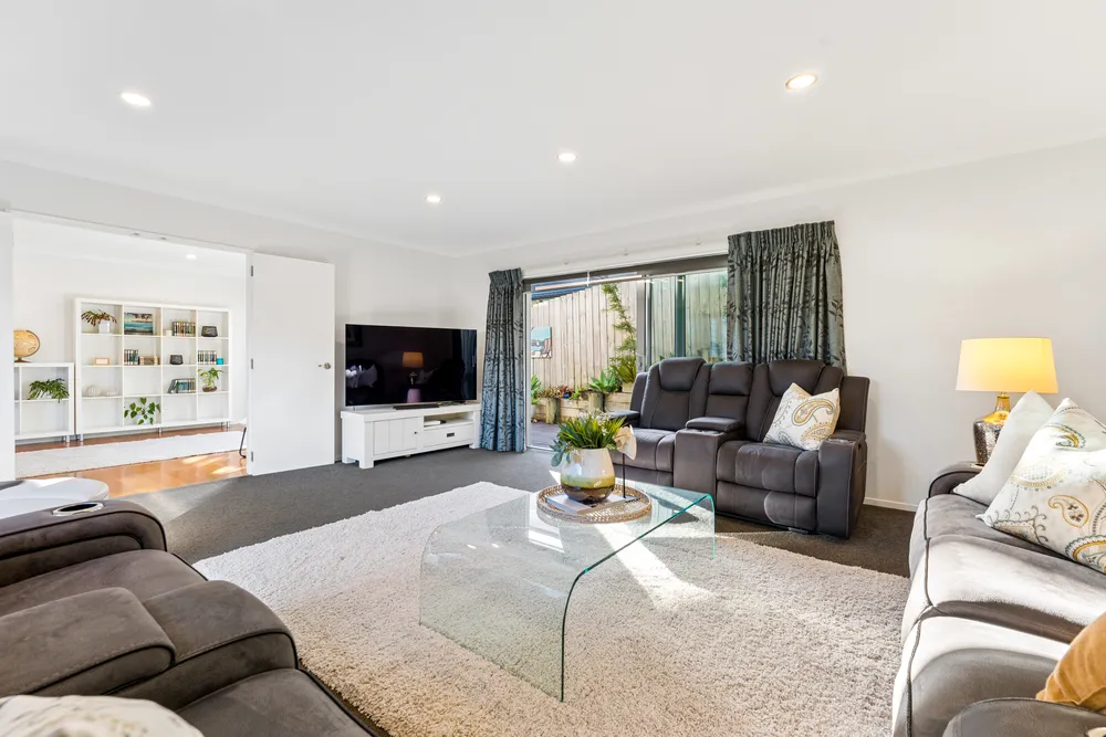 Photos of 25 Zara Court