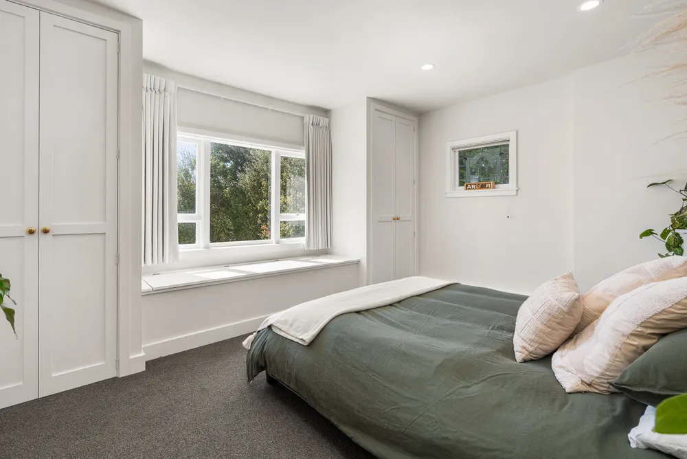 Photos of 62 Moncks Spur Road
