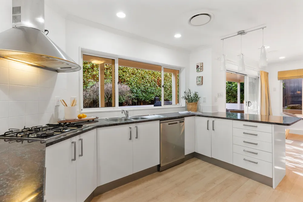 Photos of 9 Berridge Avenue