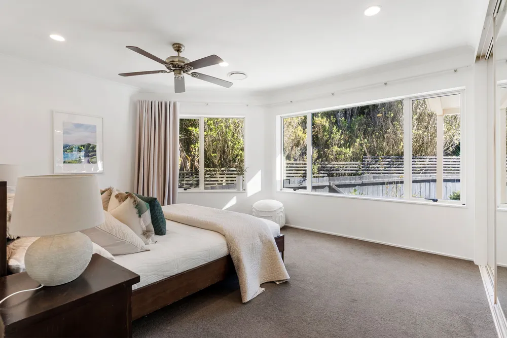 Photos of 9 Berridge Avenue