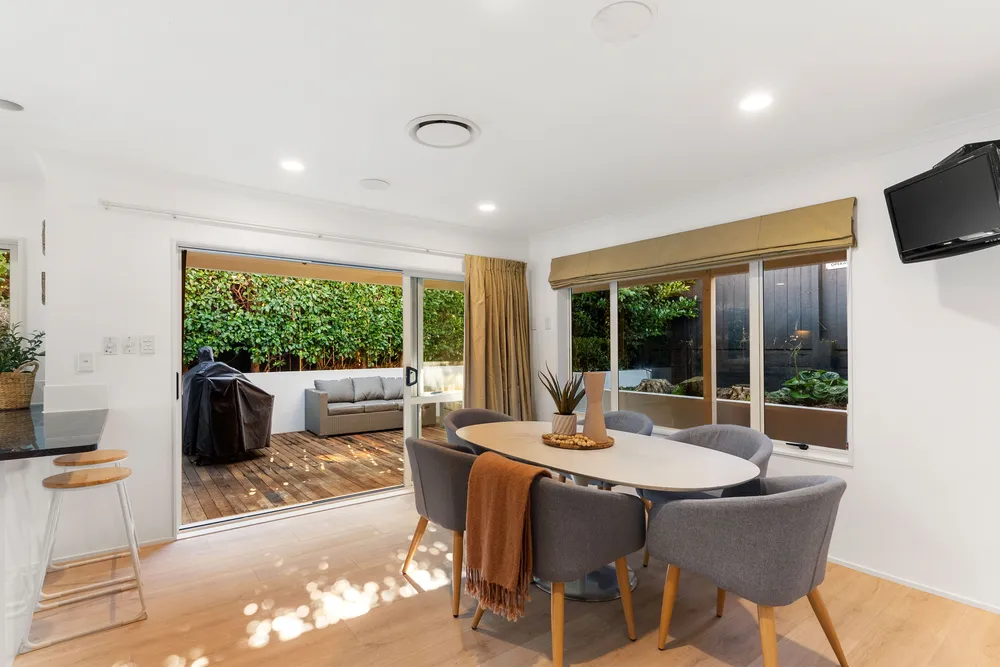 Photos of 9 Berridge Avenue
