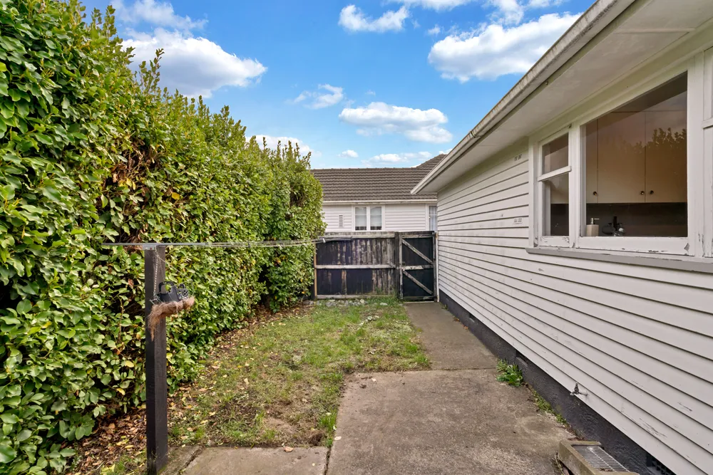Photos of 1/137 Harewood Road