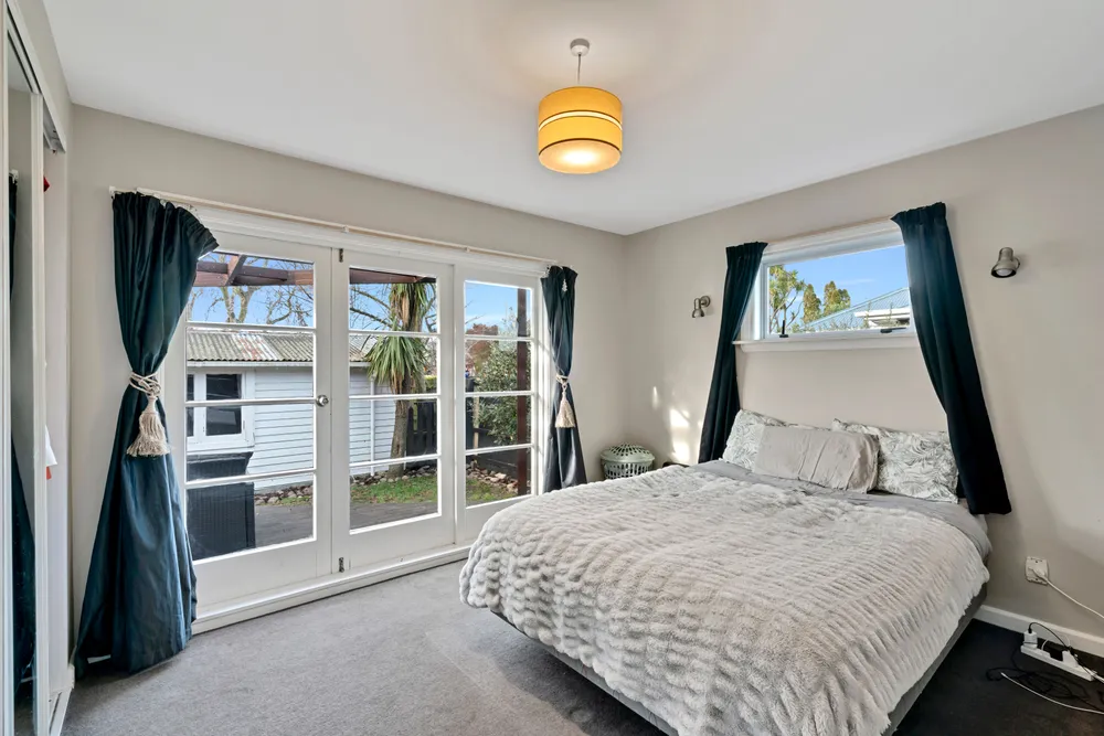 Photos of 1/137 Harewood Road