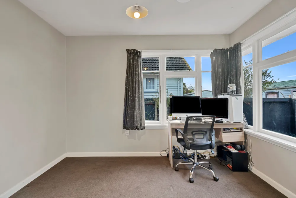 Photos of 1/137 Harewood Road
