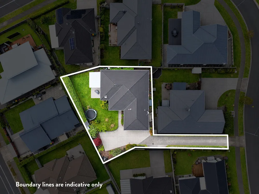 Photos of 12 Conniston Way