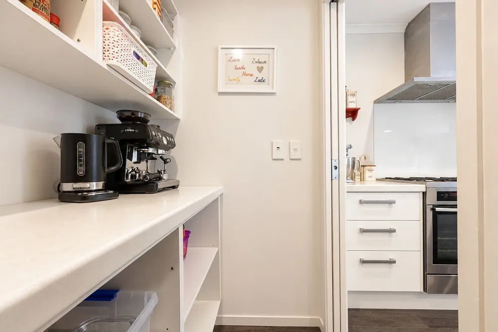 Photos of 12 Conniston Way