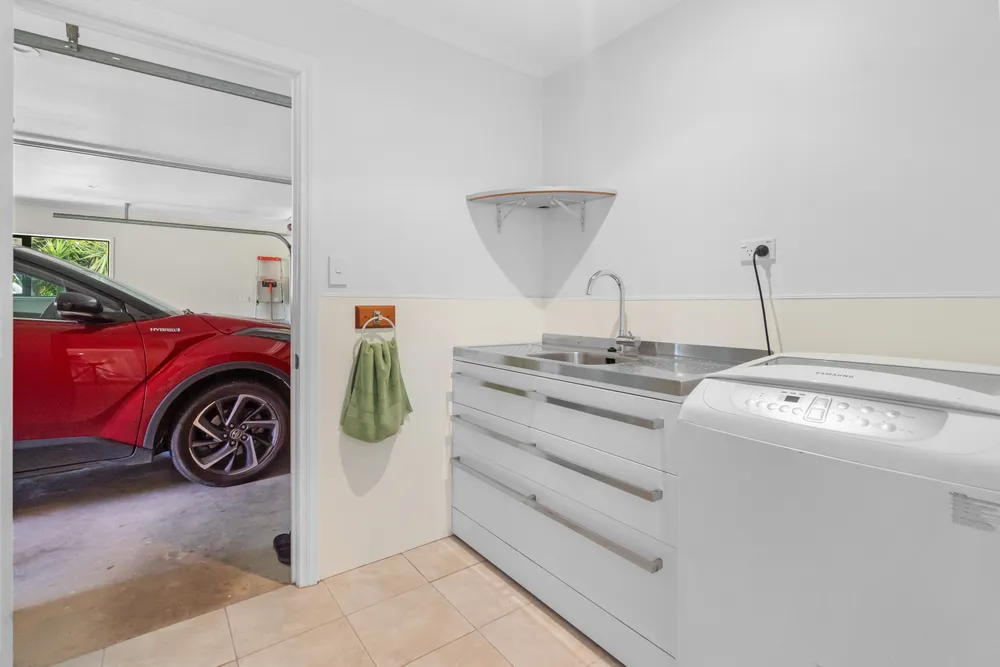 Photos of 345 Maungakaramea Road