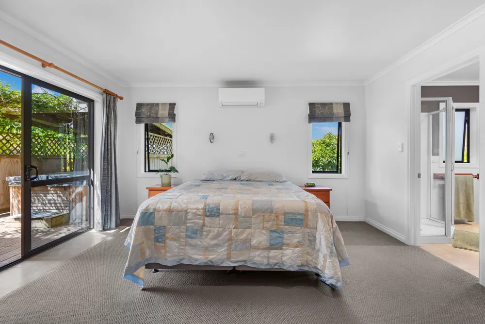 Photos of 345 Maungakaramea Road