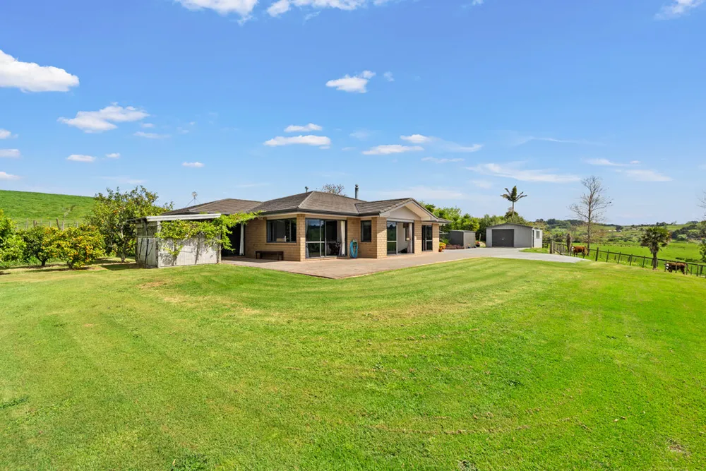 Photo of 345 Maungakaramea Road,